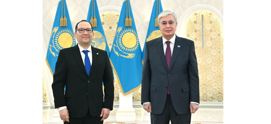 Embajador de Colombia, Héctor Arenas Neira, entregó Cartas Credenciales al Presidente de Kazajistán