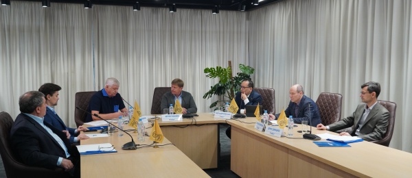 Embajador de Colombia en Rusia participa en mesa redonda sobre seguridad alimentaria