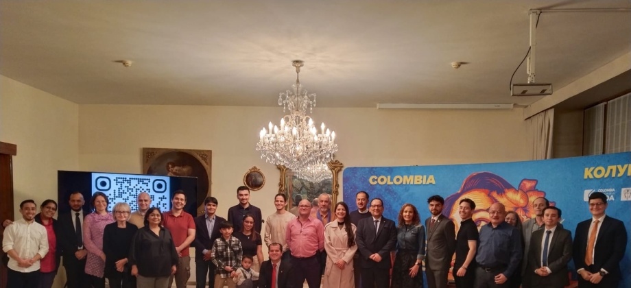 Embajada de Colombia en Rusia y su sección consular realizan con éxito Jornada de Rendición de Cuentas y Participación Ciudadana en 2024